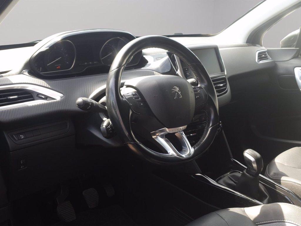 PEUGEOT 2008 1.6 bluehdi allure 100cv del 2017