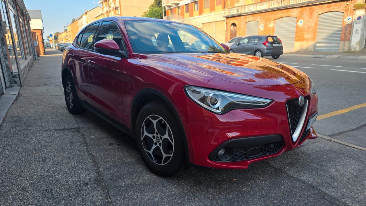 Alfa Romeo Stelvio 2.2 Turbodiesel 160 CV AT8 RWD Sprint