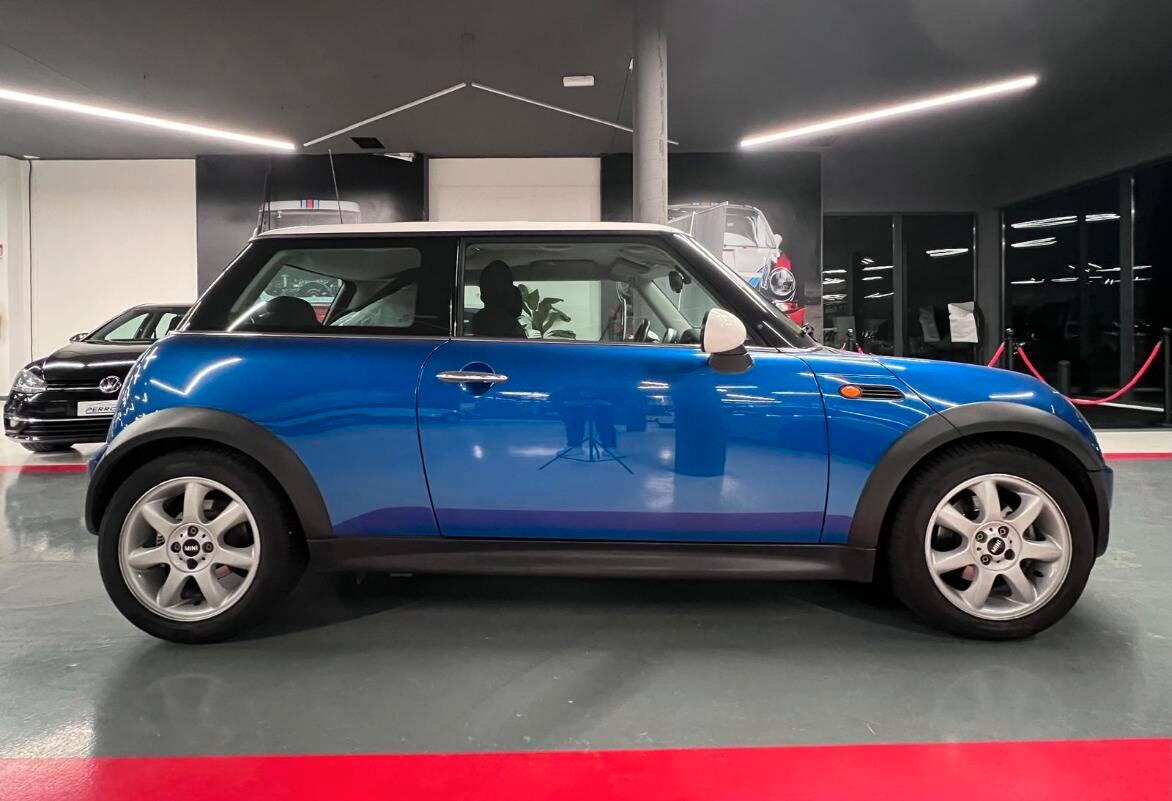 Mini Mini 3 Porte 1.4 One D De Luxe 88cv