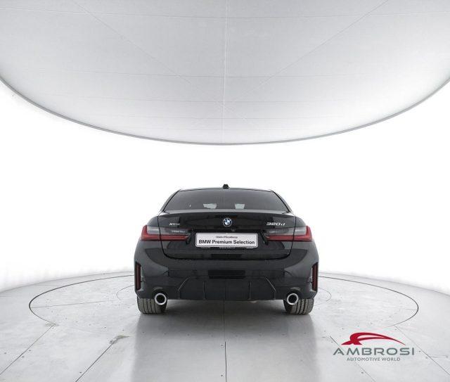 BMW 320 Serie 3 d mhev 48V xdrive MSport auto