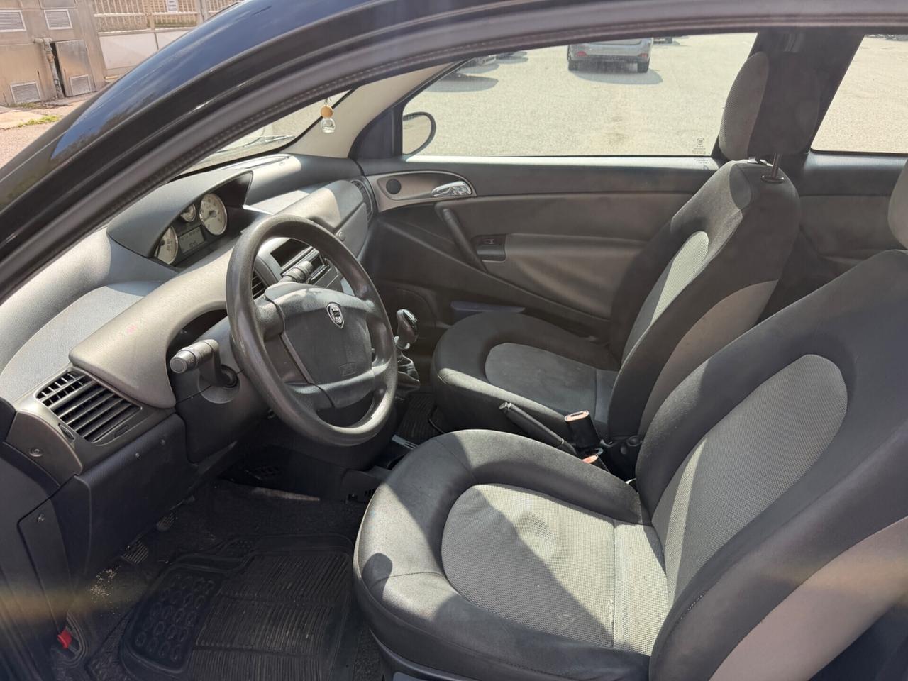 LANCIA YPSILON 1.2 44KW EIRO4 COMERCIANTI