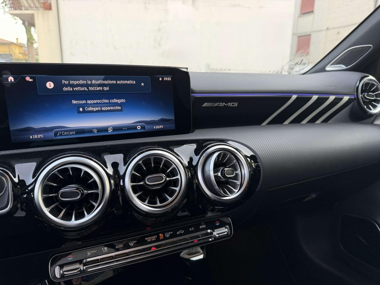Mercedes-Benz A 35 AMG A AMG 35 4matic auto