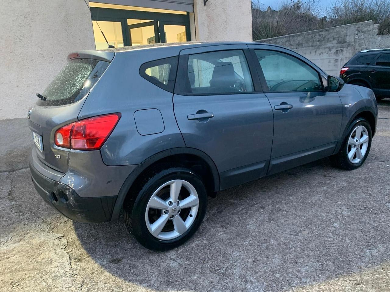 Nissan Qashqai 2.0 dCi DPF Tekna - 2009