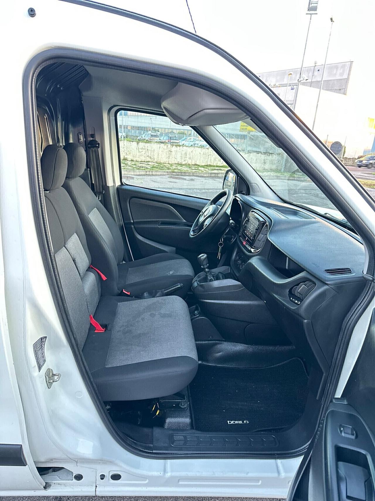 Occasione Fiat doblo 3 posti