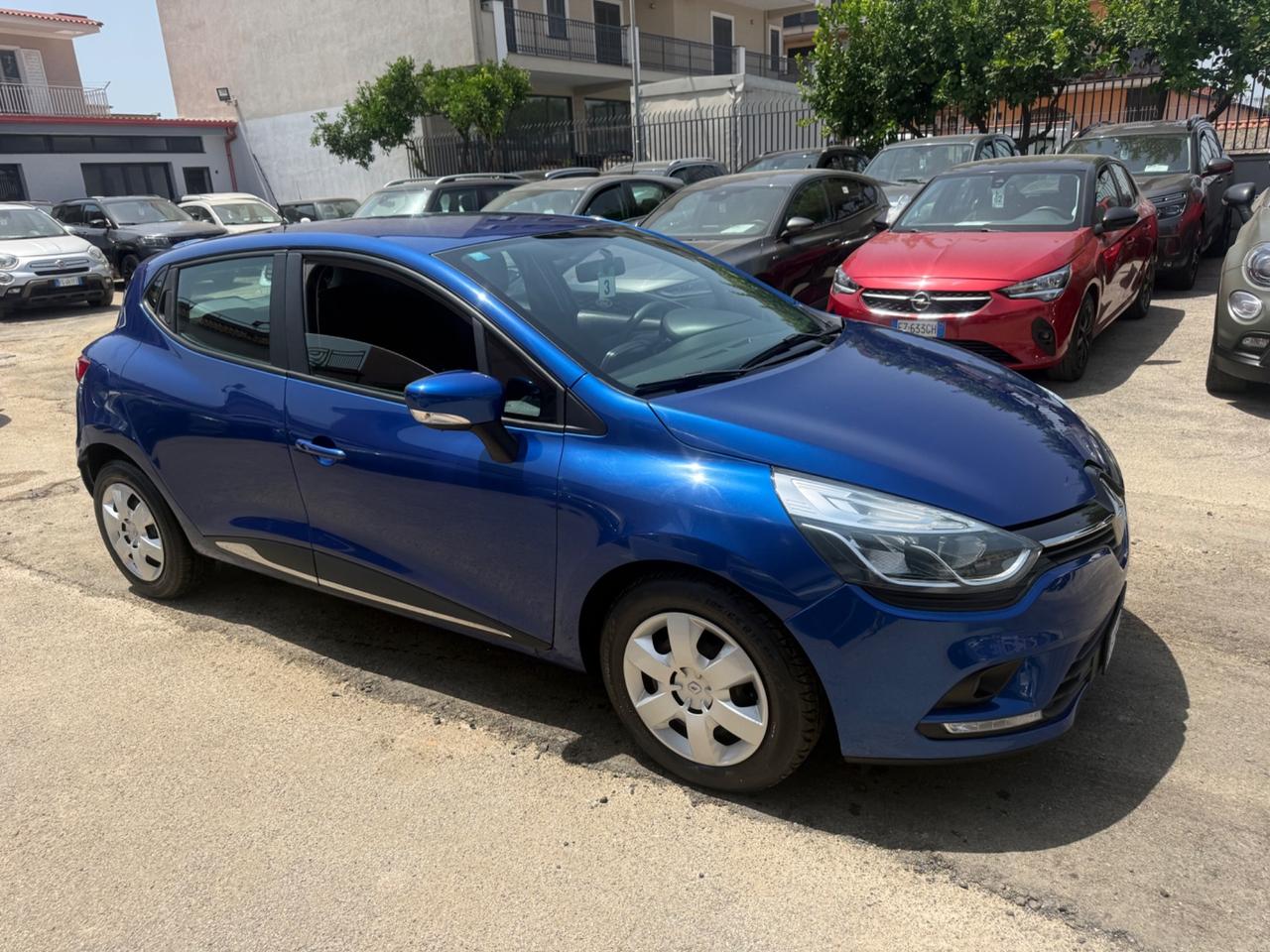 Renault Clio dCi 8V 90 CV 5 porte Moschino Life