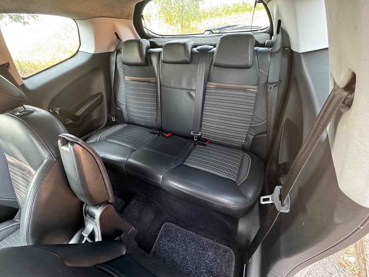 Peugeot 208 1.4 VTi 95 CV 3p. Allure