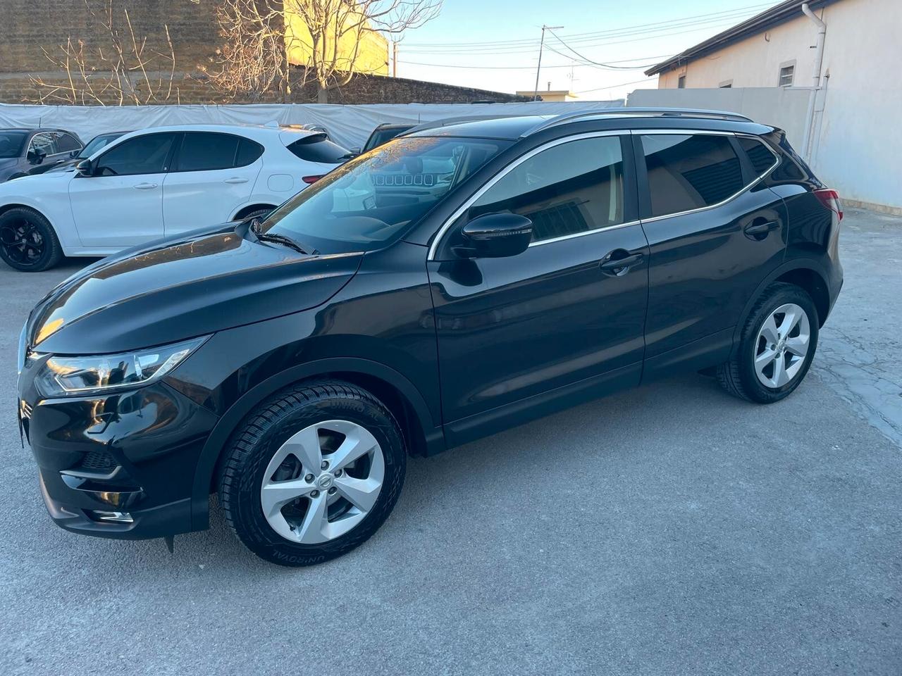 Nissan Qashqai 1.2 N-Connecta 116 cv - 2017