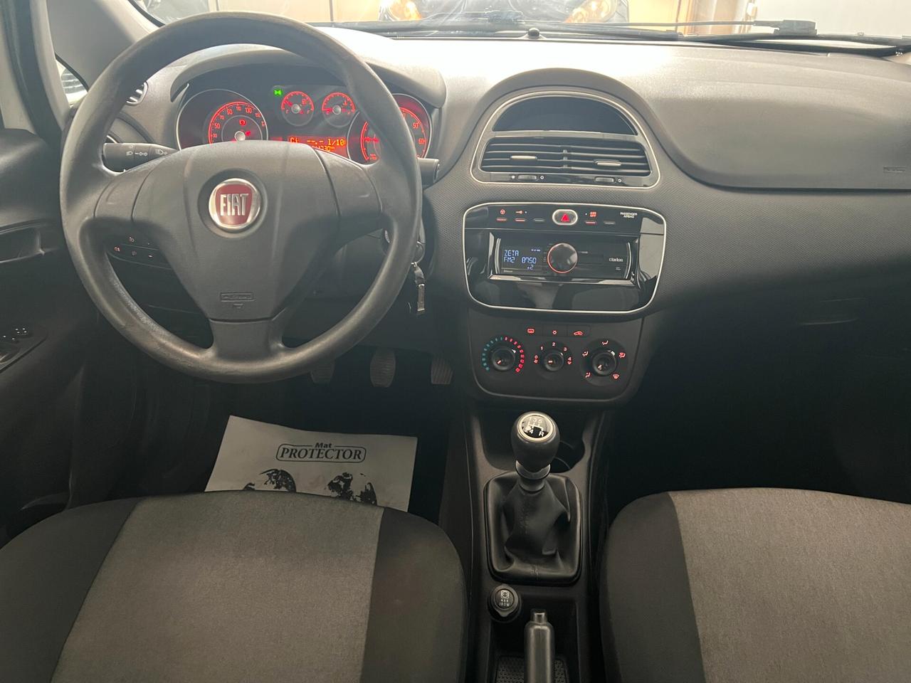 Fiat Punto 1.2 16V 5 porte Young NEOPATENTATI