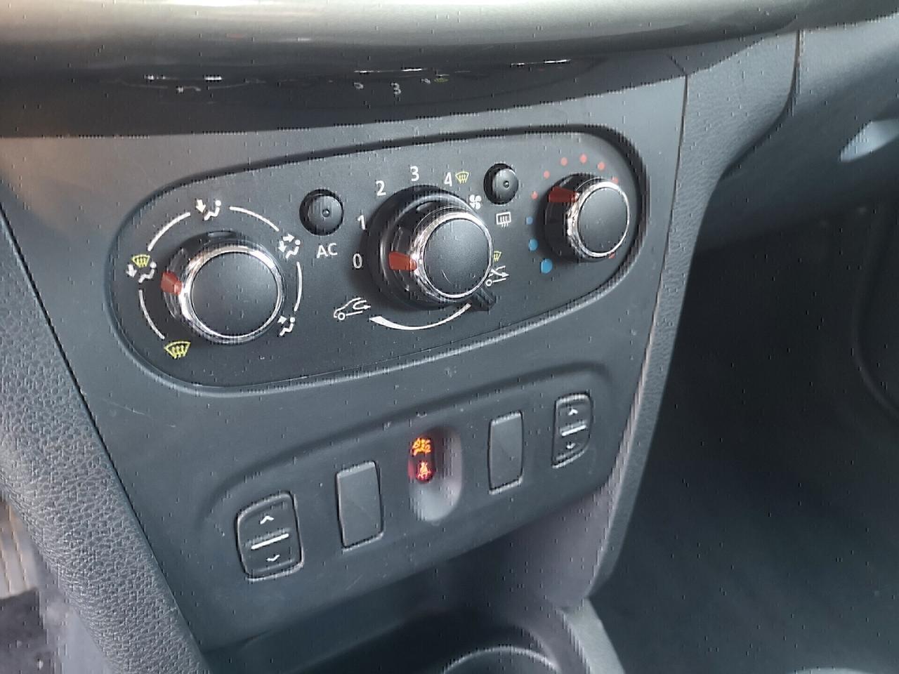 Dacia Sandero 1.2 GPL 75CV Ambiance OK NEOPATENTATI