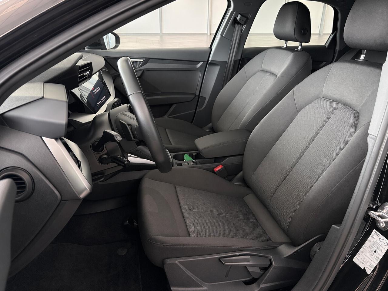 Audi A3 SPB 30 TDI S-Tronic Business NAVI LED Virtual Cockpit 2022