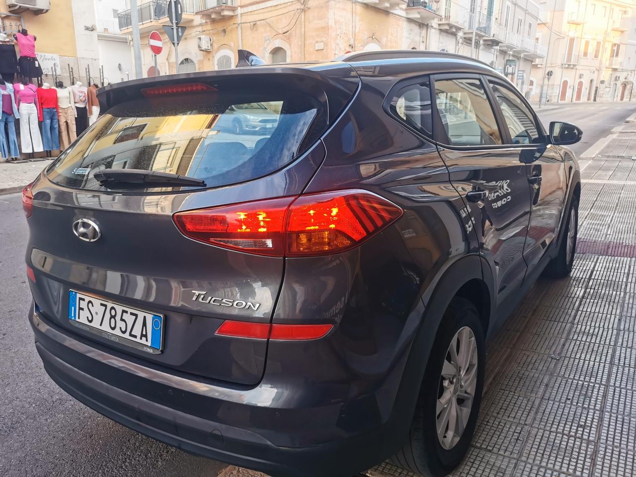 Hyundai Tucson 1.6 CRDi XTech 115 CV FULL