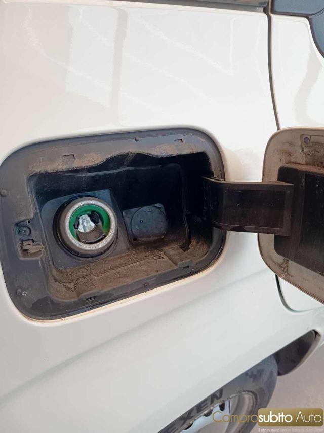 FIAT Panda 1.0 FireFly VAN Hybrid + IVA 22%