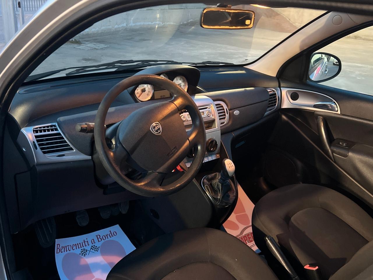 Lancia Ypsilon 1.2 Diva TAGLIANDATA