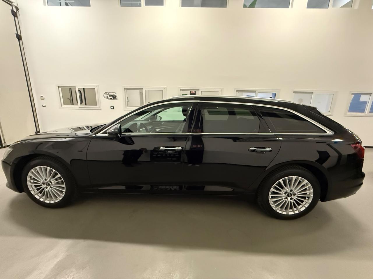 Audi A6 Avant 40 2.0 TDI quattro ultra S tronic Business Design