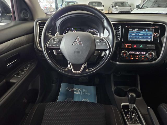 Mitsubishi Outlander Outlander III 2016 2.2 Instyle Plus Navi awd 7P