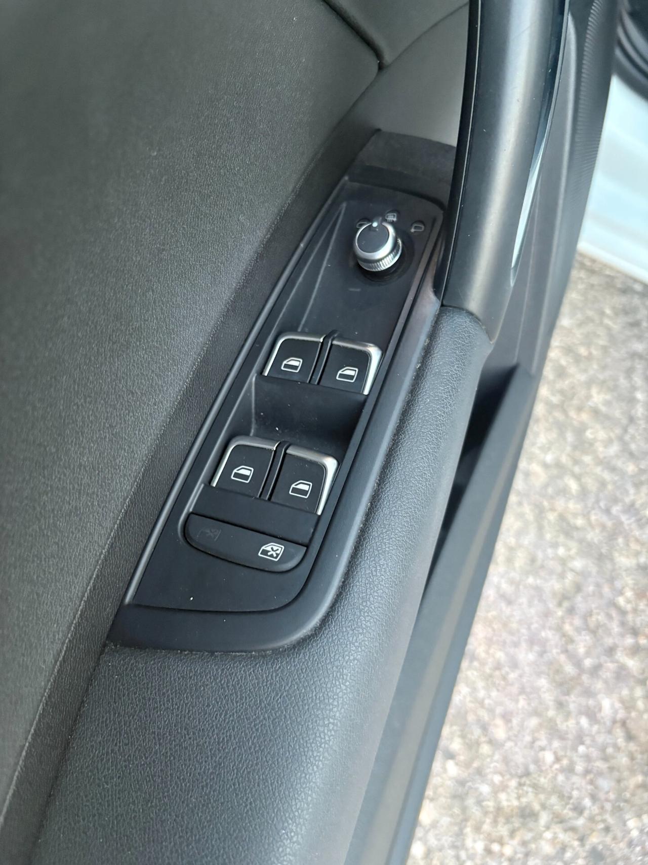 Audi A1 Sline 1.6 TDI 116 CV Metal plus