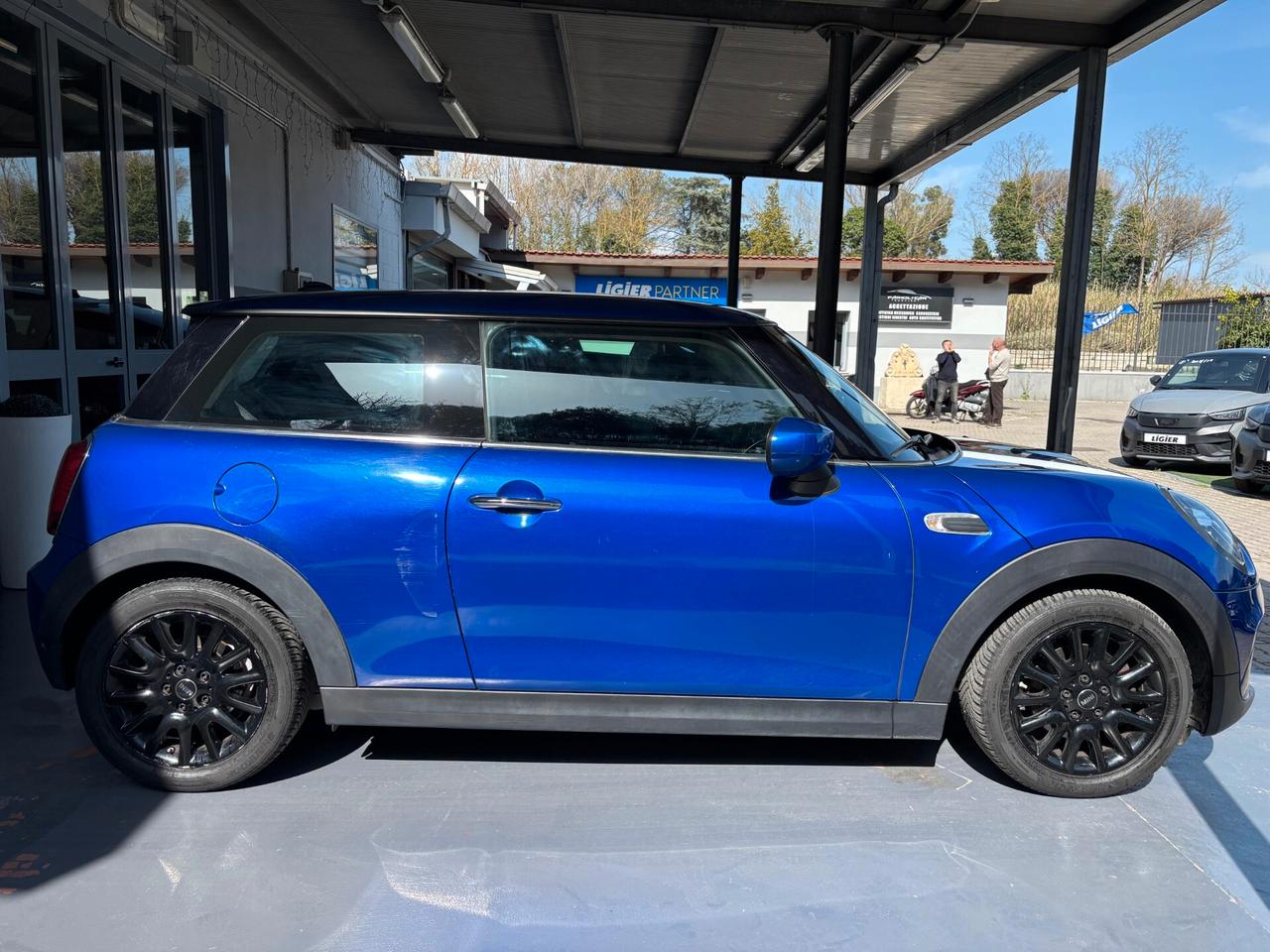 Mini 1.5 One 75 CV Baker Street