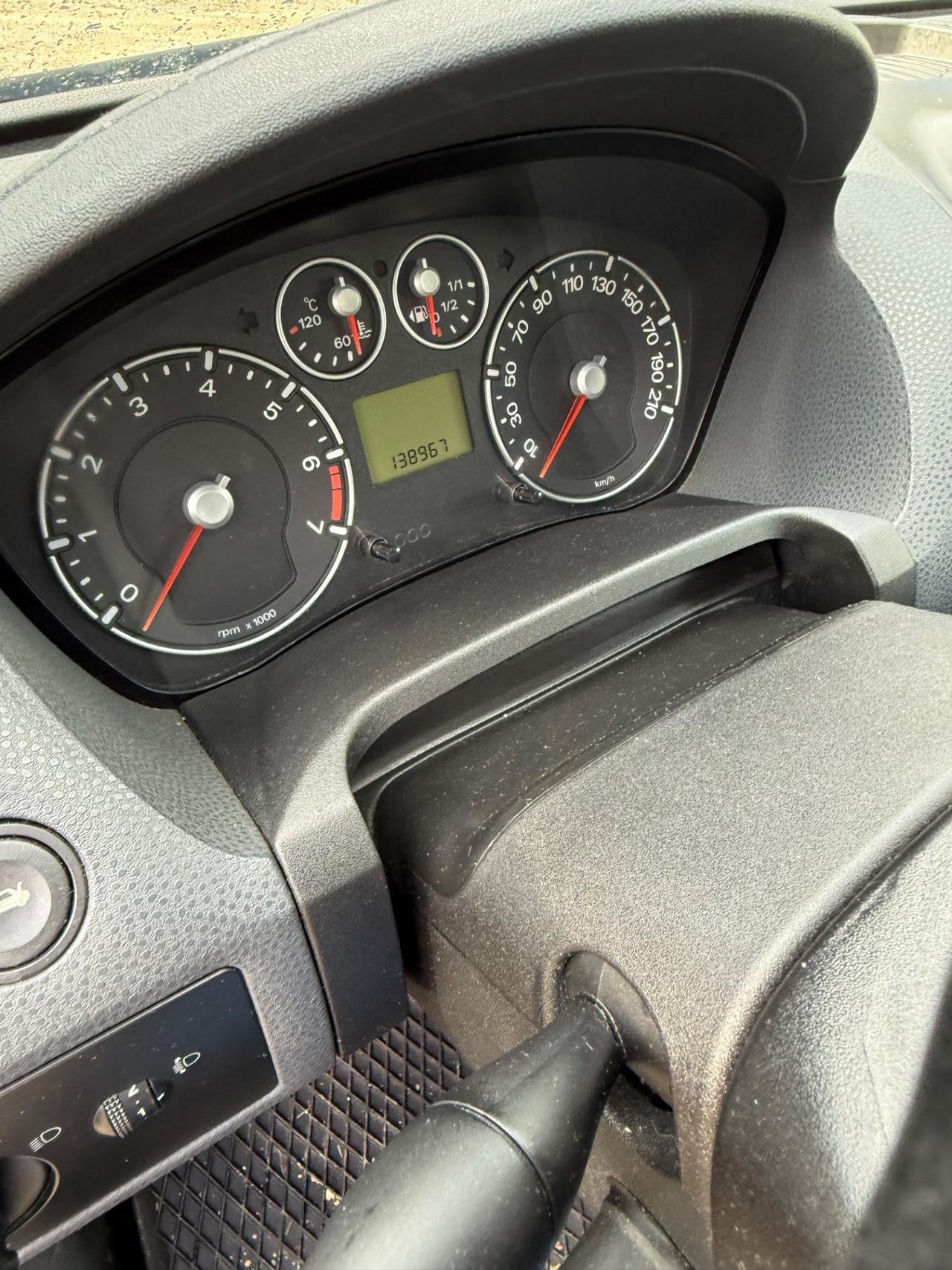 Ford Fiesta 1.2 16V 5p. Ghia
