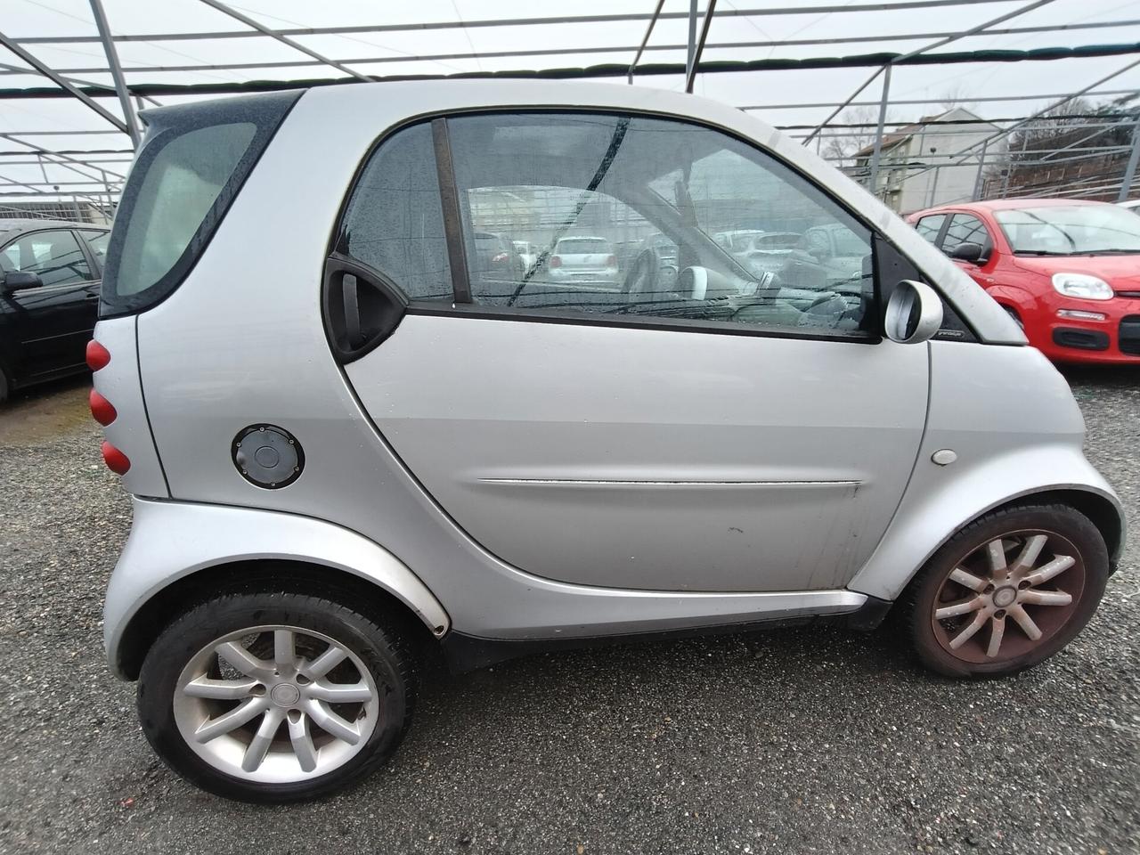 Smart ForTwo 700 coupé passion (45 kW)