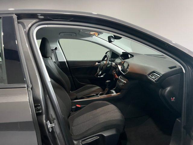 PEUGEOT 308 BlueHDi 130 S&S Active Pack