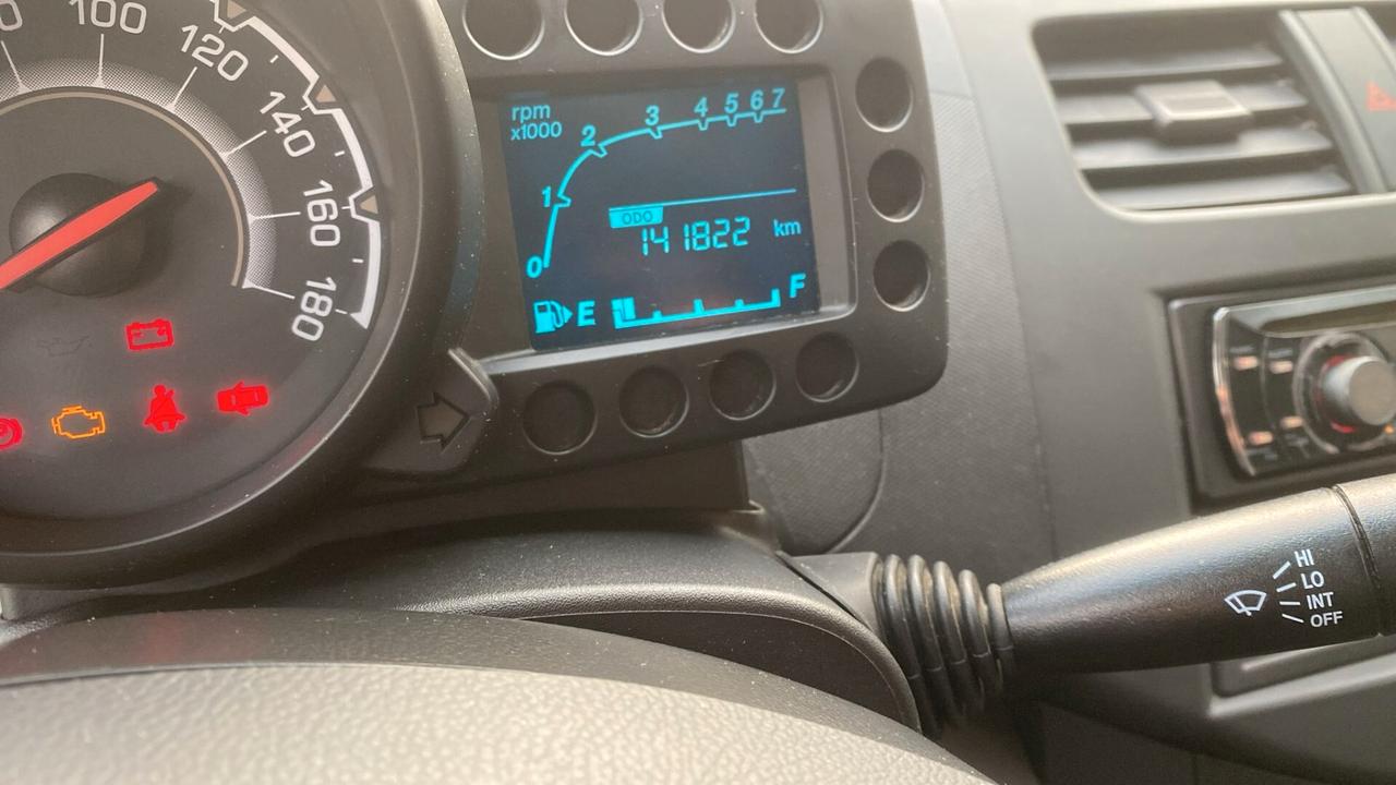 Chevrolet Spark 1.0 GPL Eco Logic Pink Lady Special Edition