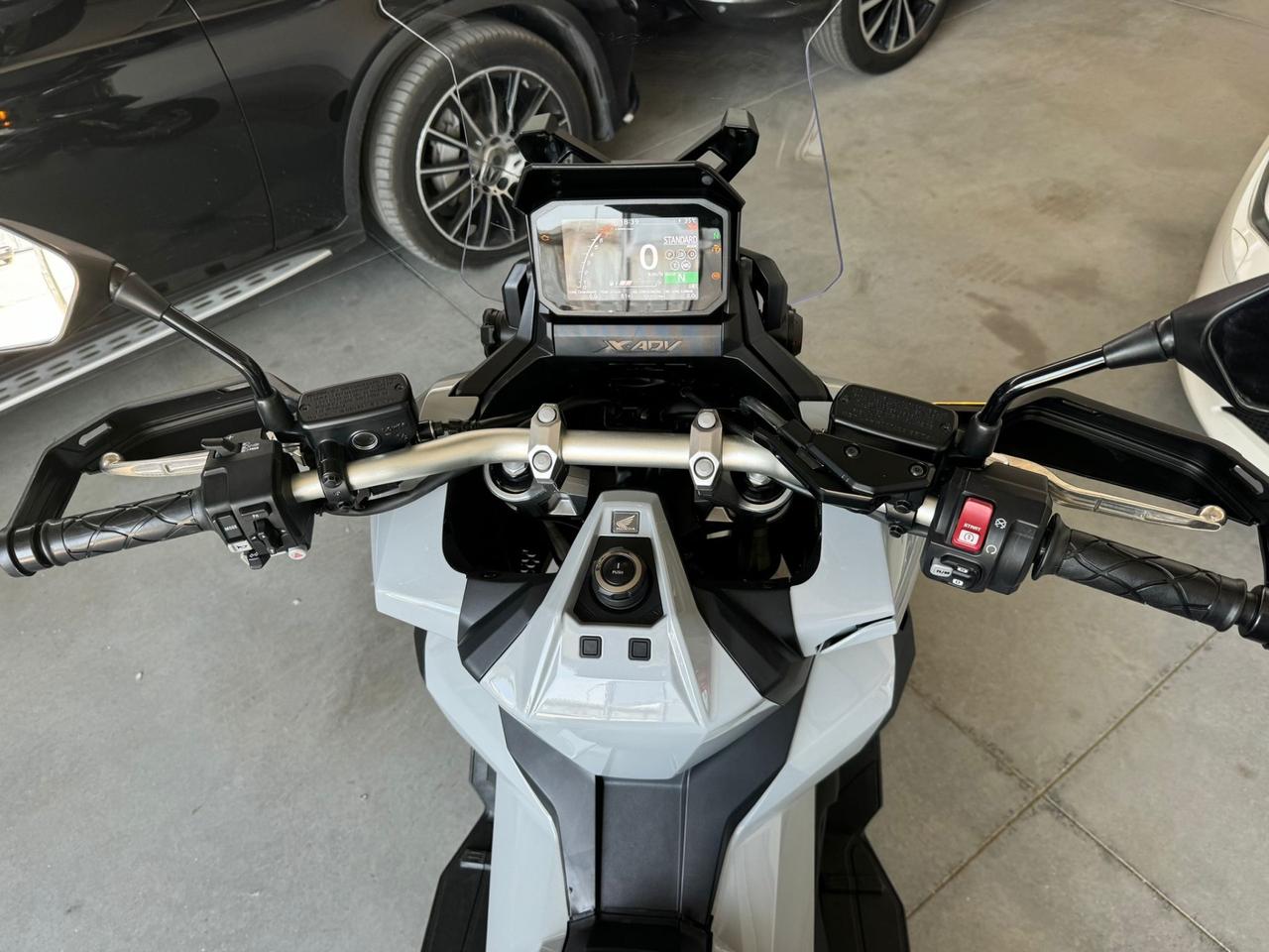 Honda XADV GRIGIO FINANZA 2021