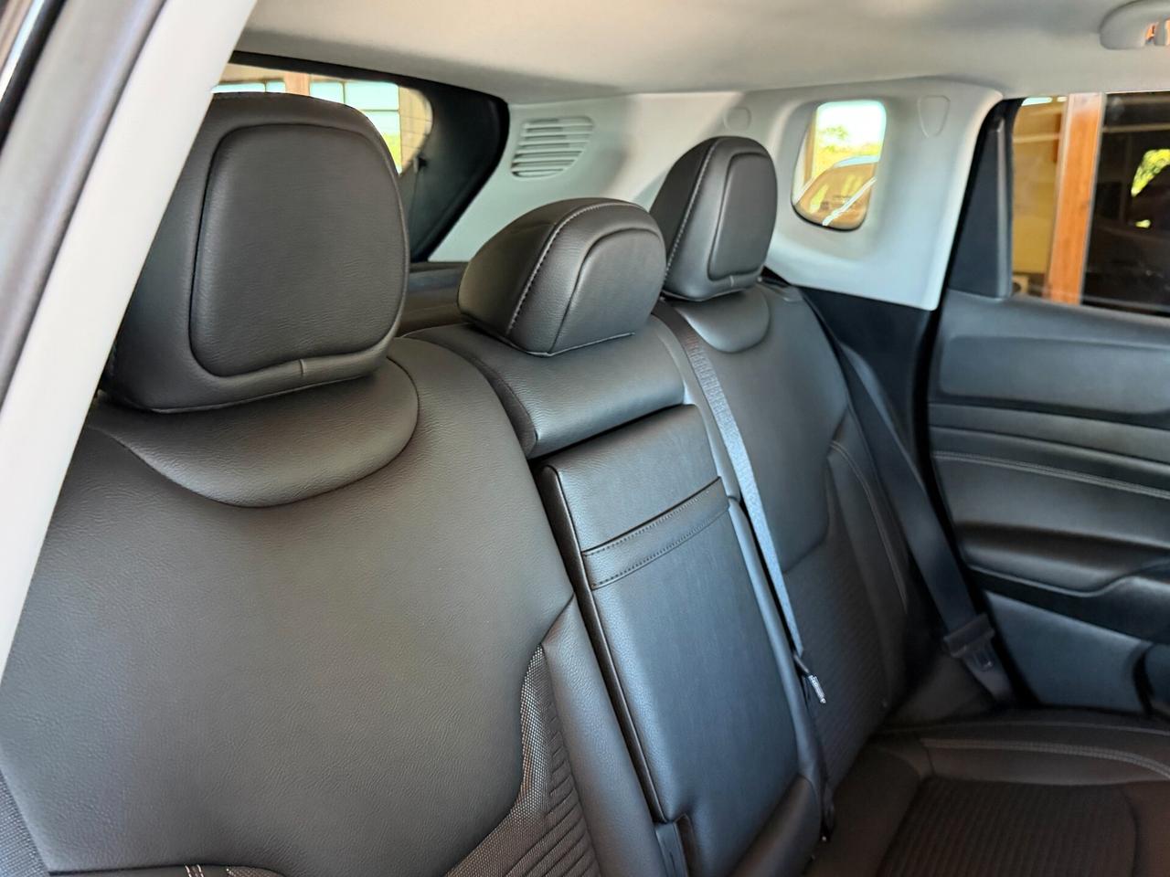Jeep Compass 2WD 1.6 M.JET 130 cv. LIMITED (Nav)