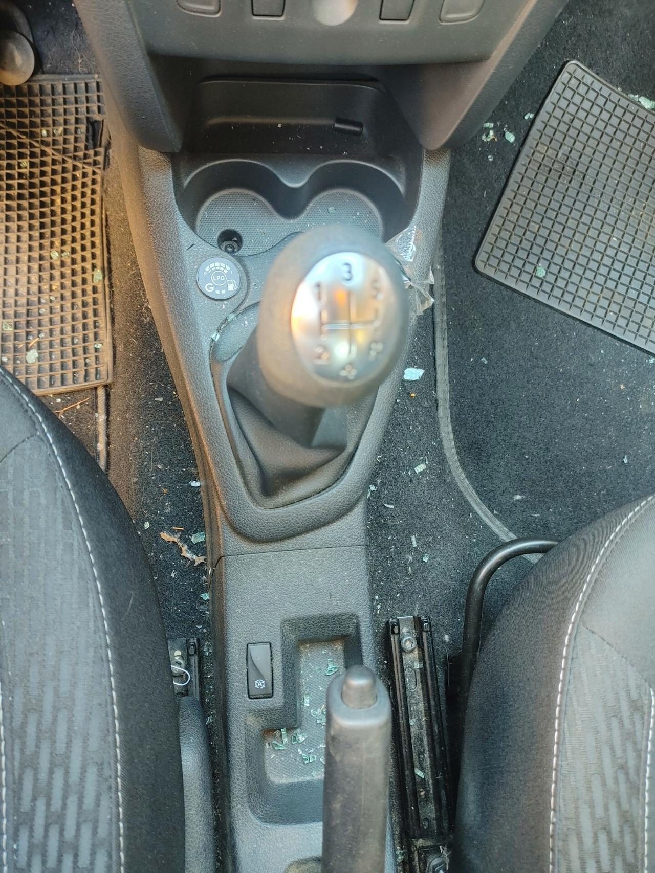 Dacia Sandero 22.000km!!! GPL
