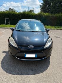 Ford Fiesta 1.4 tdci - NEOPATENTATI - 12 MESI DI GARANZIA -