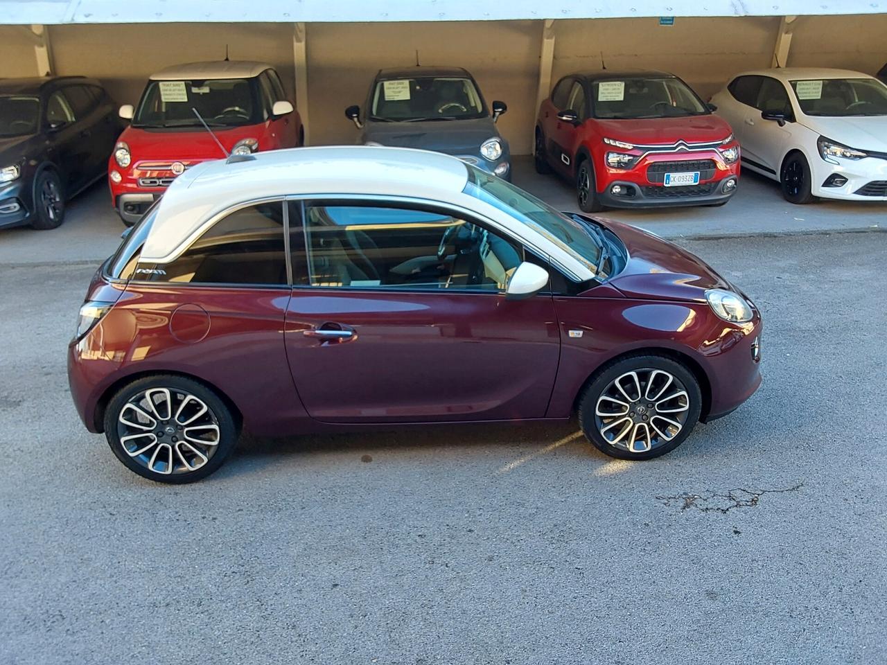 Opel Adam 1.2 70 CV Glam
