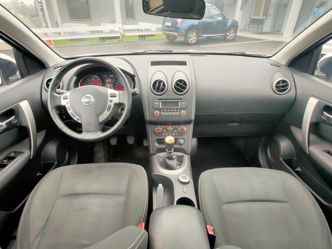 Nissan Qashqai Qashqai+2 2.0 d 7 POSTI GANCIO TRAINO TETTO PANORAMICO