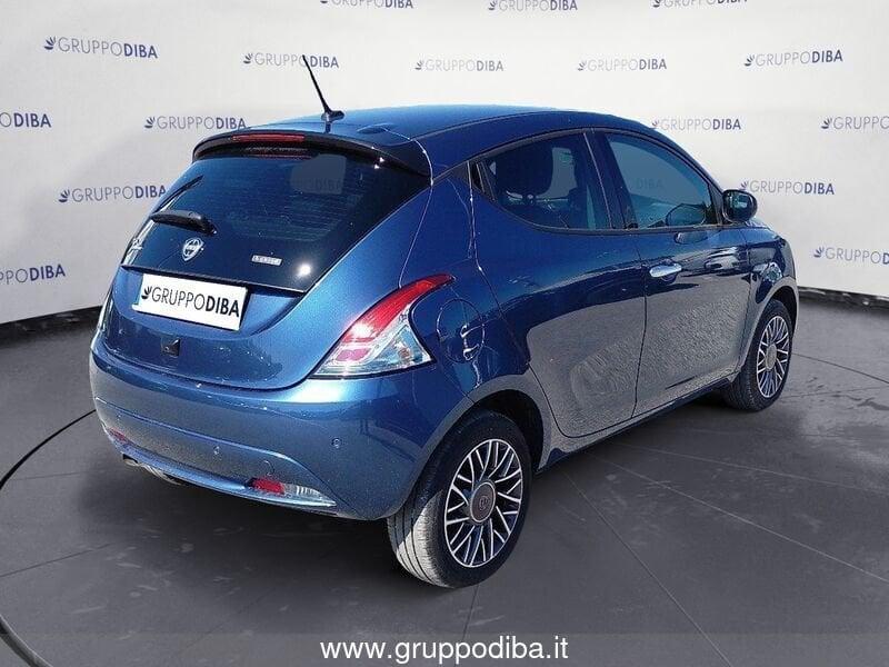 Lancia Ypsilon 11M My23 1.0 Firefly 70 CvStartstop