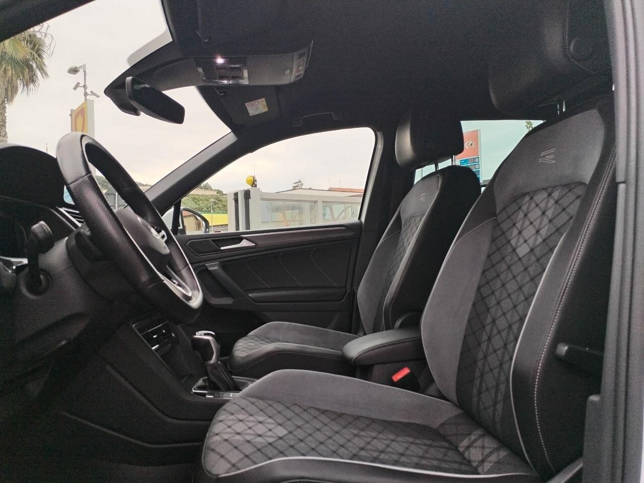 Volkswagen Tiguan 2.0 TDI 150 CV SCR DSG R-Line