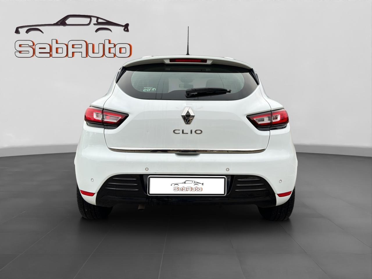 Renault Clio dCi 8V 75 CV 5 porte Moschino Zen ( IVA A PARTE )