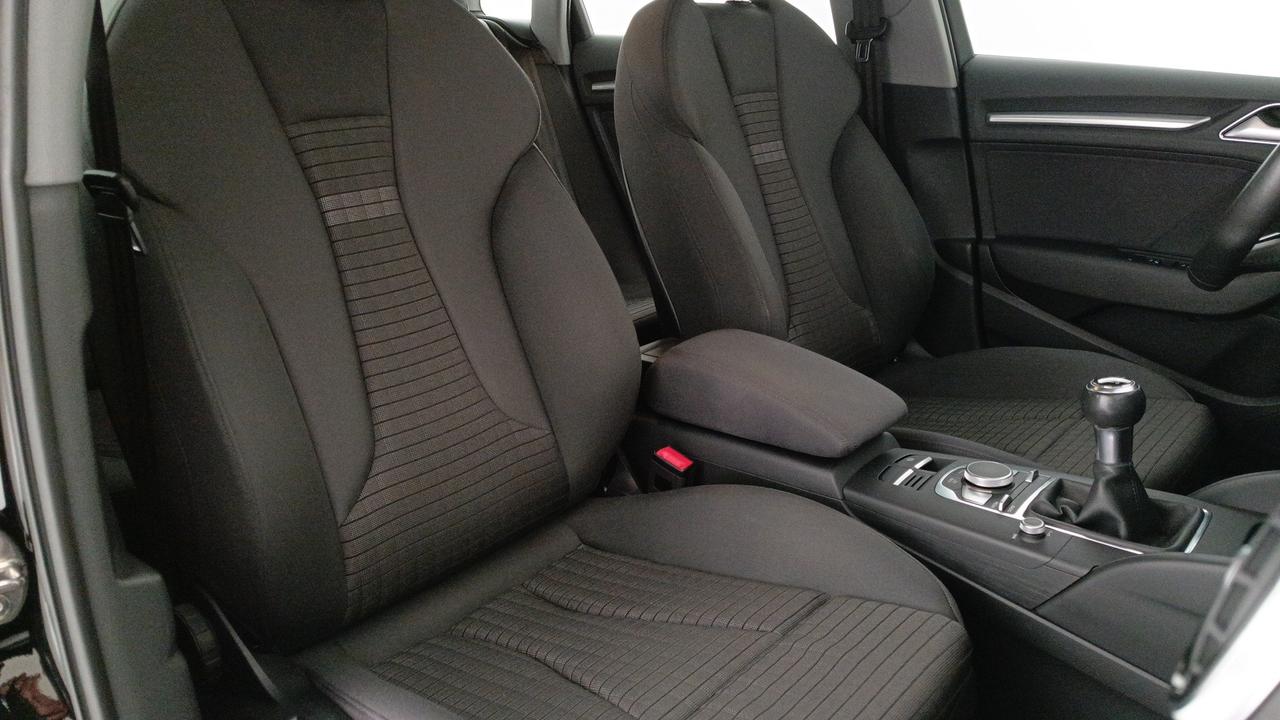 AUDI A3 III 2016 Sportback - A3 Sportback 35 2.0 tdi Sport 150cv