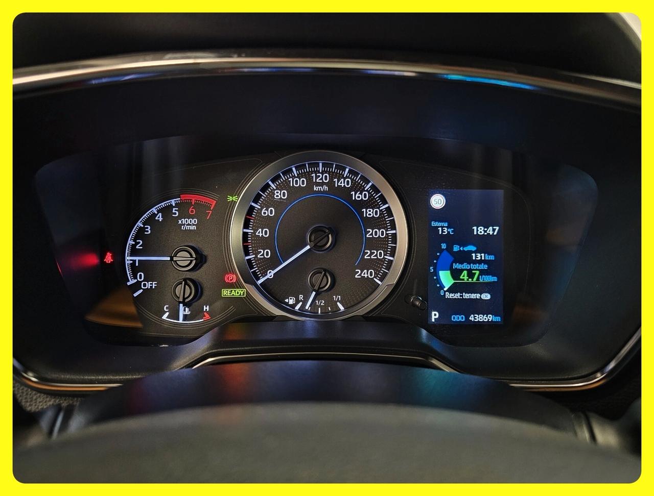 Toyota New Corolla TS 1.8 Hybrid 122CV CVT Business Garanzia