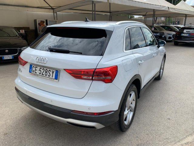 AUDI Q3 35 TDI quattro S tronic Business Advanced