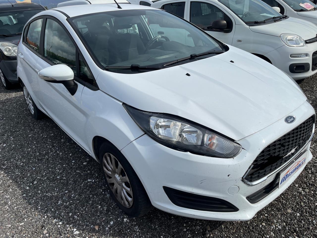 Ford Fiesta 1.5 TDCi 75CV 5 porte Titanium N1