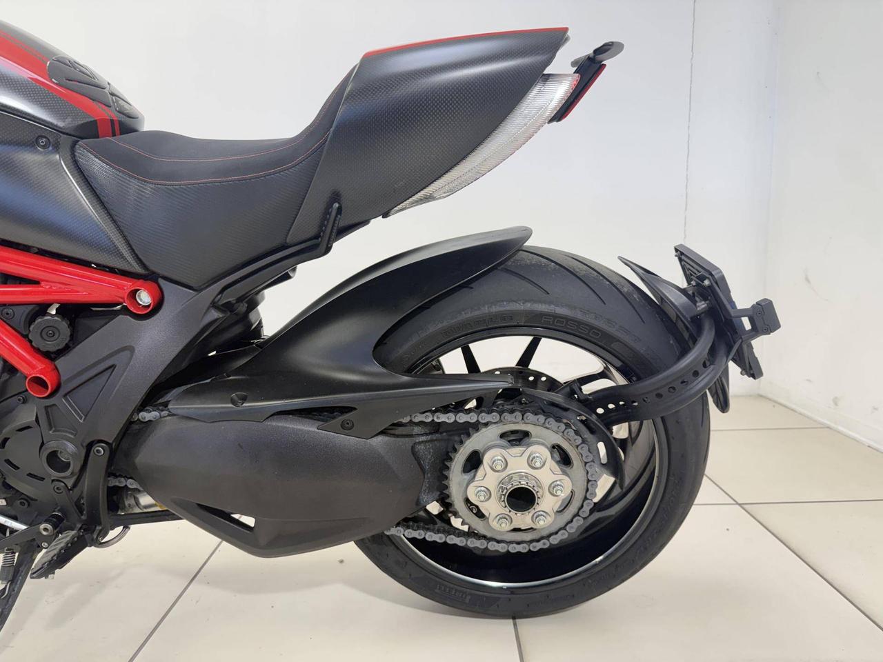 DUCATI Diavel 1199 Dark