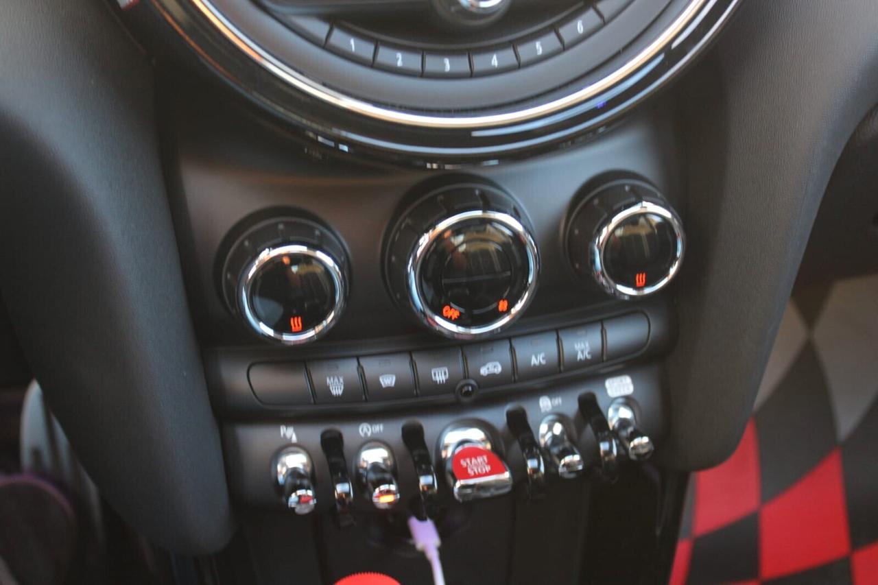 Mini 2.0 John Cooper Works Tua A SOLI 415€ al mese Anticipo Zero