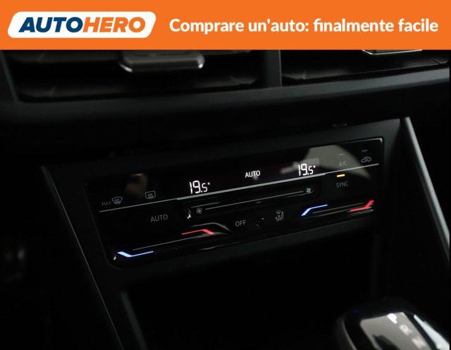 VOLKSWAGEN Taigo 1.0 TSI 110 CV DSG R-Line