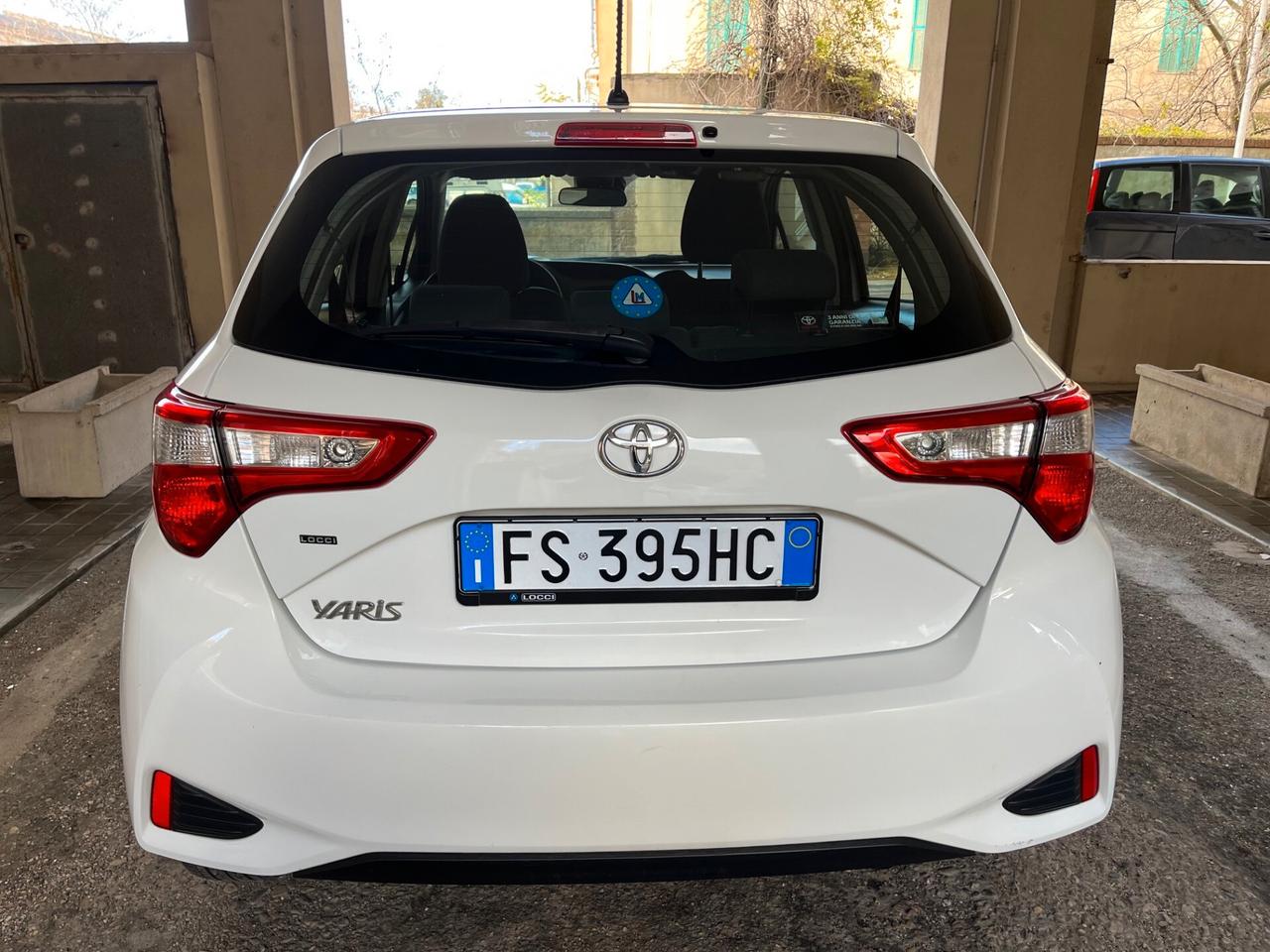 Toyota Yaris 1.0 72 CV 5 porte Active