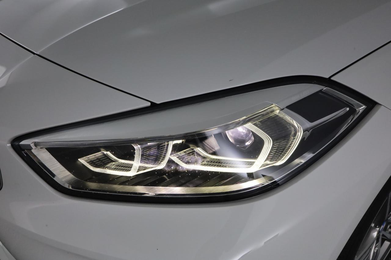 BMW Serie 1 (F40) 116d 5p. Msport Exterior