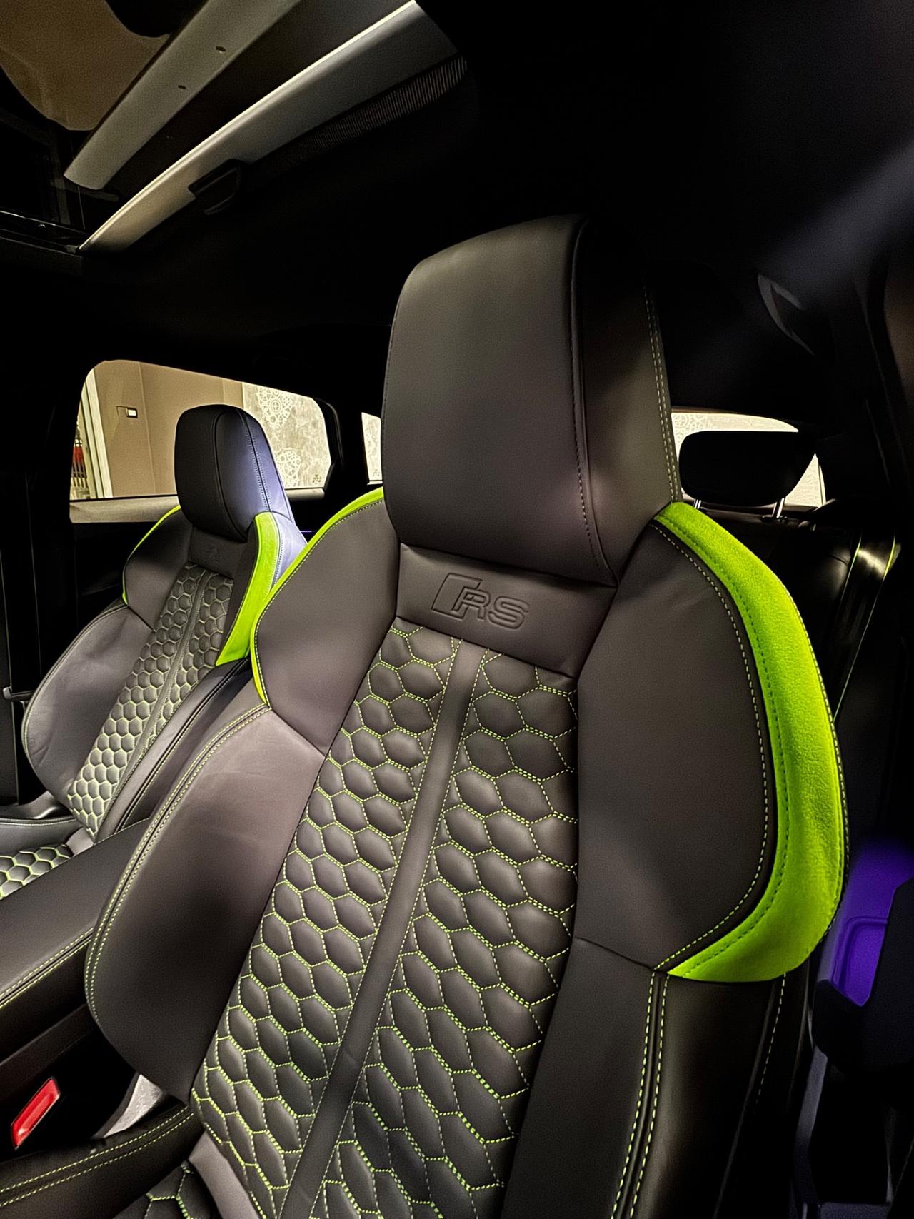 AUDI RS3 PERFORMANCE + CARBOCERAMICA