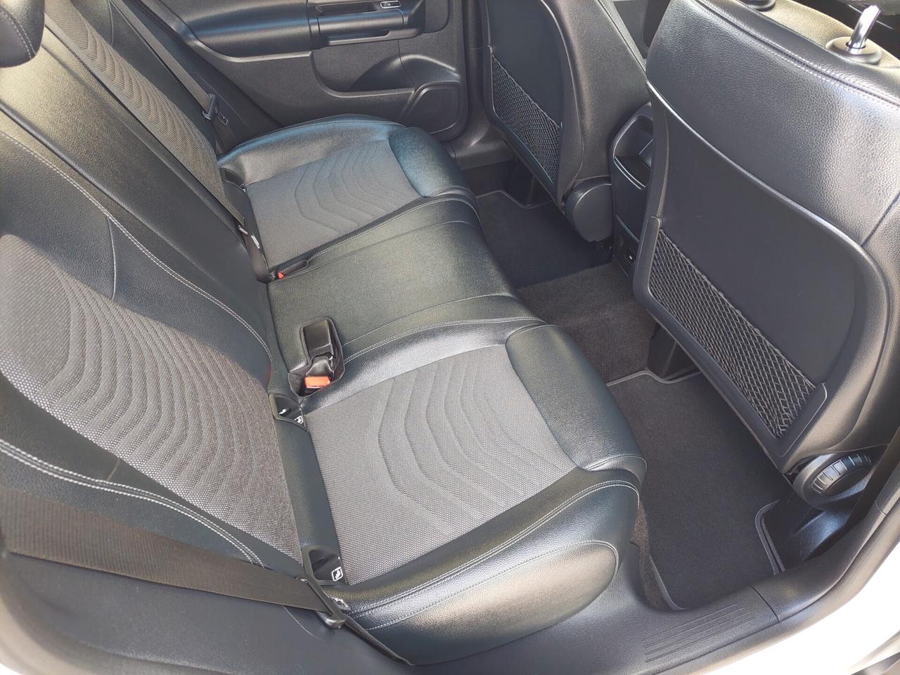 Mercedes-benz B 180 d Automatic AMG Line Premium