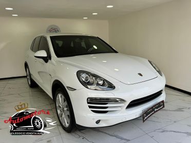 Porsche Cayenne 3.0 Diesel-TIPTRONIC-GARANTITO-2012