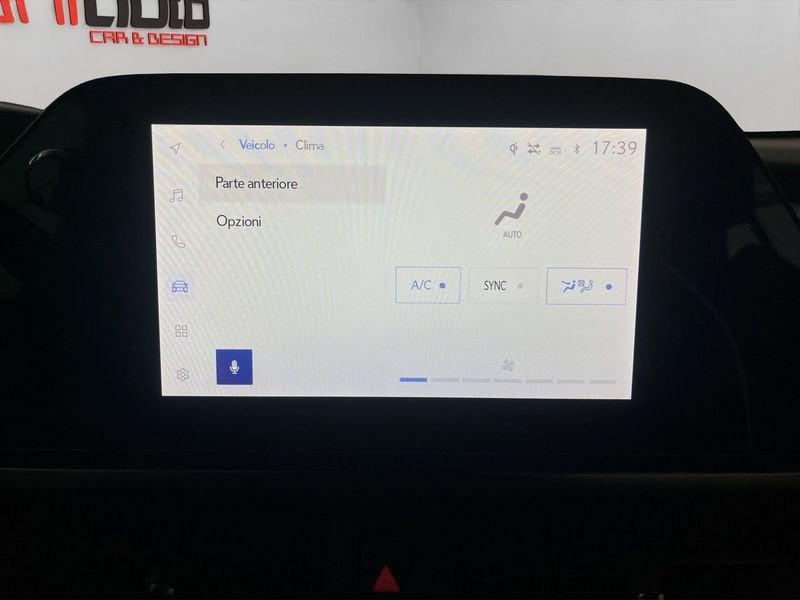 Lexus UX UX 300h 2.0 Urban 2wd cvt