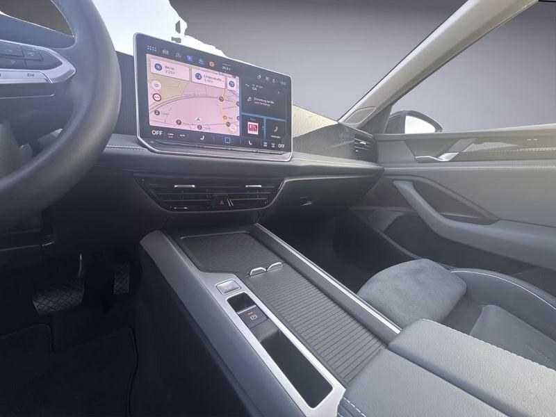 Volkswagen Passat 1.5 eTSI 150 CV ACT DSG Business CAMERA 360 LED MY25