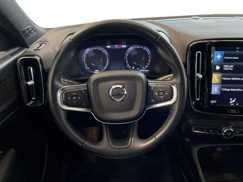 Volvo XC40 1.5 t3 Momentum Pro 163cv auto my21