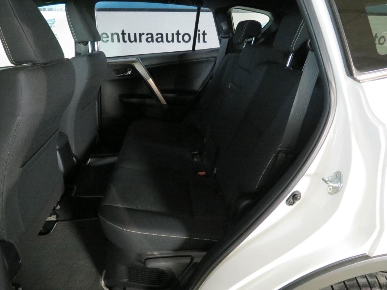 Toyota RAV 4 2.5 Hybrid 4WD DYNAMIC